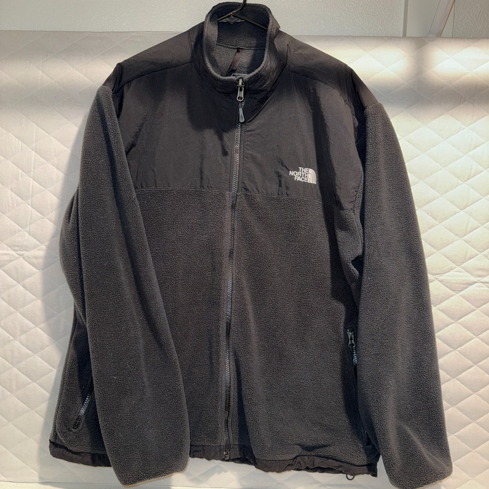 The North Face Fleece Jacket XL Black Full Zip Mens Outdoor Coat